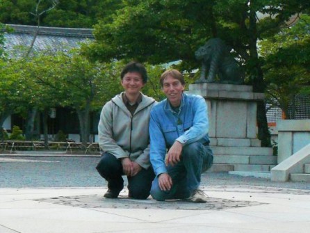 With friend and client Takashi on Mt. Kurama/Kyoto
京都鞍馬山で、友人・クライアントの貴さんと