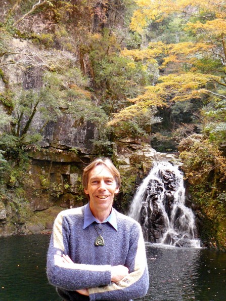 赤目四十八滝にて
On the waterfall track in Akame