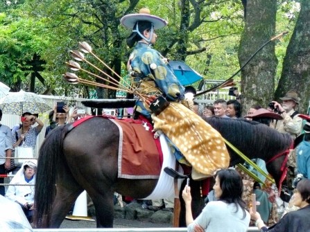 鎌倉：流鏑馬　開始間近