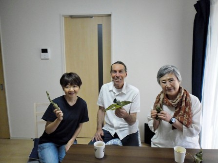 FUJISAWA - Having a break with participants during the Seminar